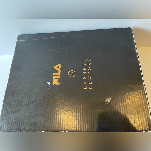 Fila X Barney’s New York Disruptor II Lux - Picture 5 of 5